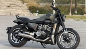 Hyosung GV350X