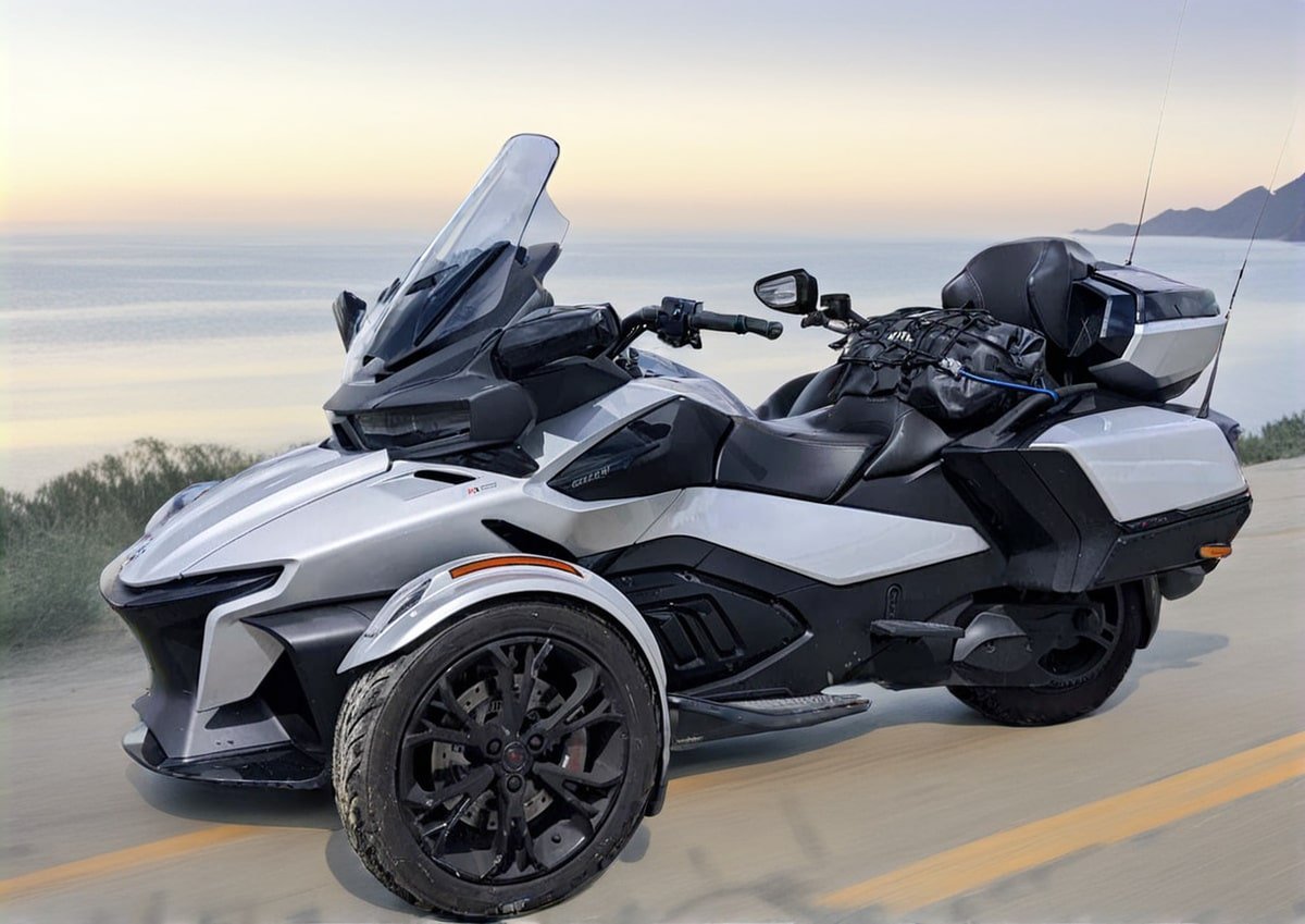 
								Can-am Spyder F3 full									