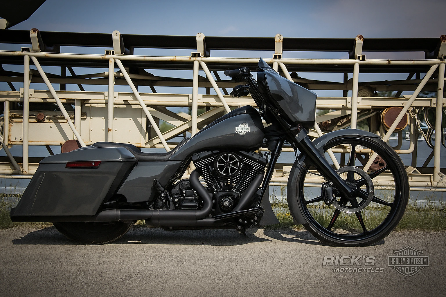 Custom Harley-Davidson Sport Glide